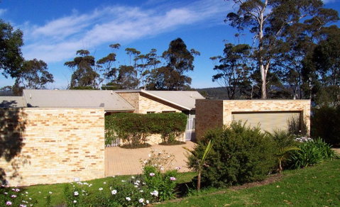 LAKESIDE2 - Accommodation QLD 1
