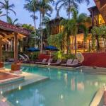 Poolside At Hibiscus - Accommodation QLD 0