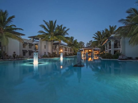 Solitudes At Sea Temple - Accommodation QLD 2