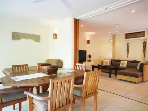 Surya Beachfront Villa No.1 - Accommodation QLD 3