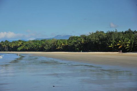 Surya Beachfront Villa No.1 - Accommodation QLD 2