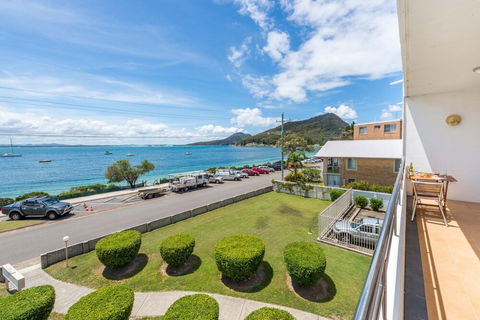 Del Rae Unit 8 Shoal Bay - Accommodation QLD 6