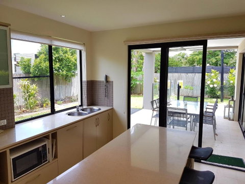 SONOMA On The River - Accommodation QLD 2
