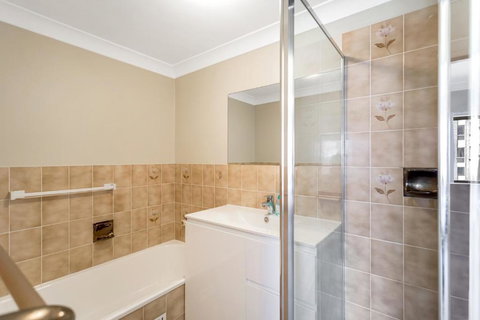 Gretel Close Maeva Lodge Unit 03 14 - Accommodation QLD 5