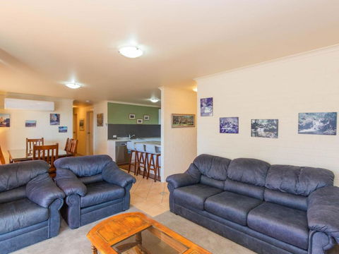 Aranda 3 / 25 Townsend Street - Accommodation QLD 4