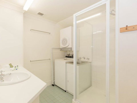 Razorback 13 / 1 Gippsland Street - Accommodation QLD 4