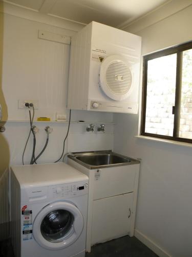 Alicante - Accommodation QLD 1