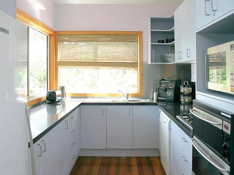 Vainui - Accommodation QLD 5