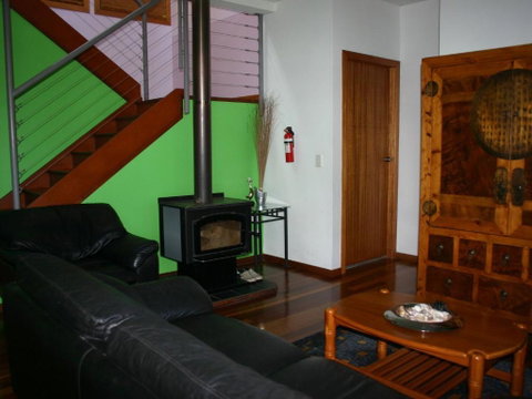 Vainui - Accommodation QLD 1