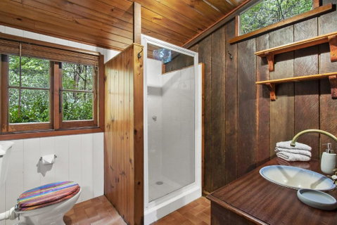 NUNGAROO COTTAGE - Accommodation QLD 2
