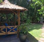 Mojo on Honeysuckle Pet Friendly - Accommodation QLD