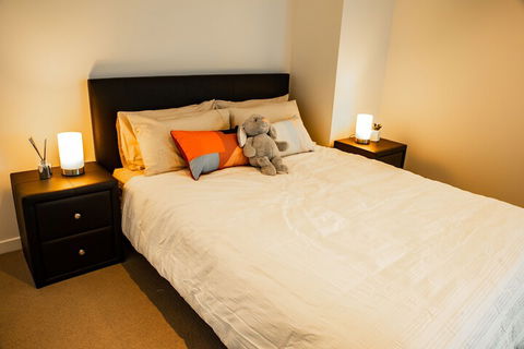 Fabulous Apartment In Heart Of Brisbane - Accommodation QLD 3