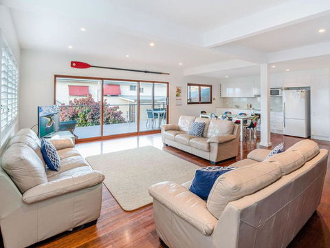 Seagrass 2 / 3 Great Holiday Destination - Accommodation QLD 3