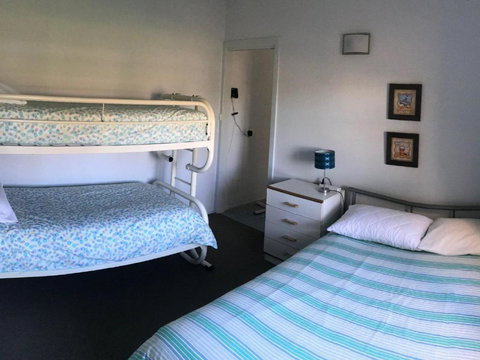 Sandcastle 7 - Accommodation QLD 6