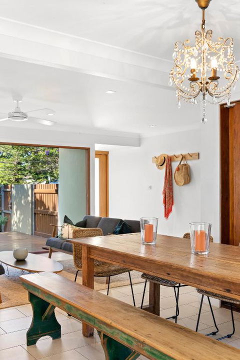 Florida On Carlyle Street - Accommodation QLD 1