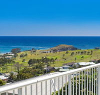 La Mer 19 Dulconghi Street - Accommodation QLD