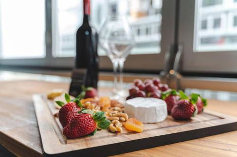 Infinity On Morphett In The Heart Of The Cbd Wifi Nespresso Netflix - Accommodation QLD 5