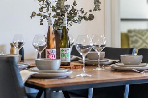 In The Midst On Melbourne Wifi Nespresso - Accommodation QLD 6