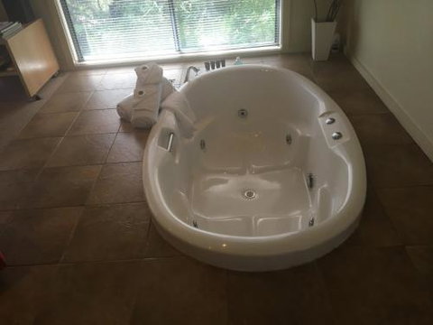 Romantic Cottage For 2Sunken Spa BathOtway Range - Accommodation QLD 1