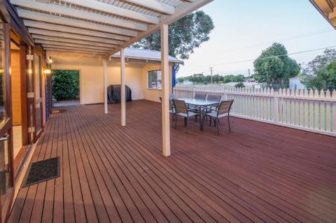 Ultramarine - Accommodation QLD 3