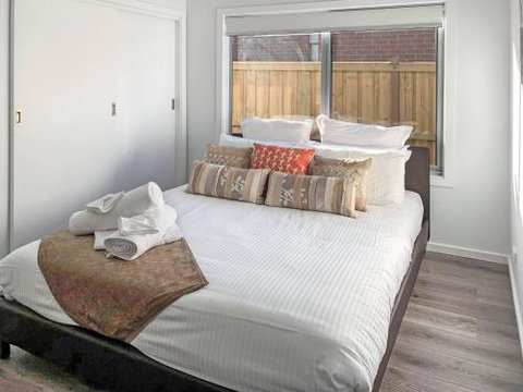 Brand New Home 10 Mins To Beach Torquay Geelong Deakin Hospitals - Accommodation QLD 6