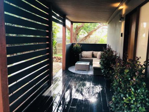 Carinya Coastal Cottage - Accommodation QLD 1