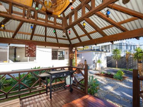 Pagoda Culburra Beach - Accommodation QLD 5