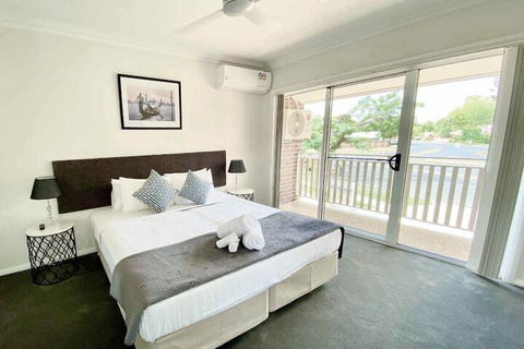 Wagga Apartments 4 - Accommodation QLD 1