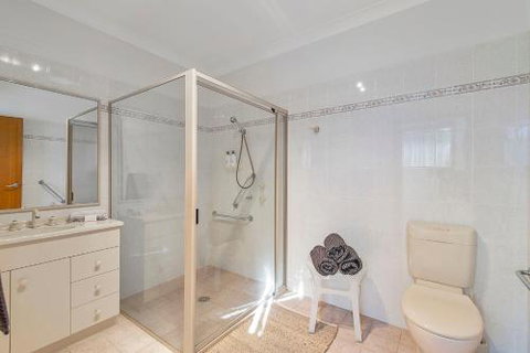 Seascape At 19 Pindari Privacy Space Views - Accommodation QLD 6