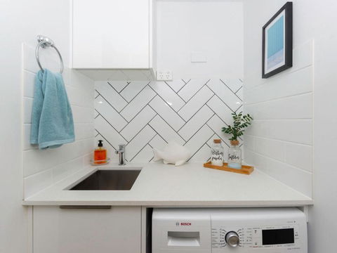 Allawah Palms Villa - Accommodation QLD 3