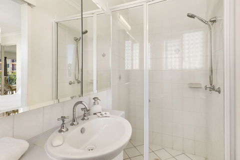 MAINSAIL8 - Mooloolaba Beach - Accommodation QLD 5