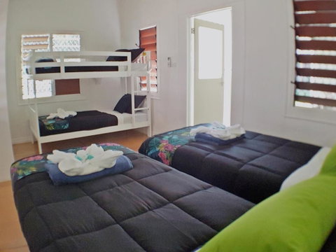Great Northern Beach House - Accommodation QLD 6