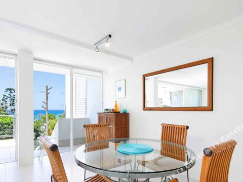 R & W Noosa Holidays 2 25 Allambi Rise - Accommodation QLD 0