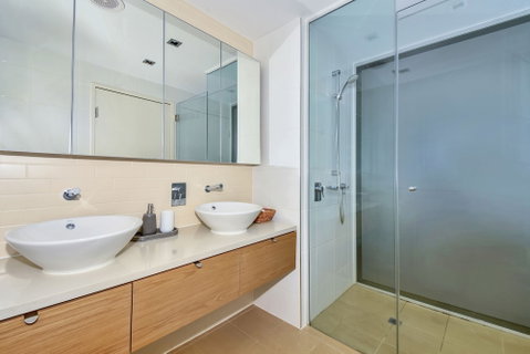 Darwin Waterfront Short Stay Apartments - Accommodation QLD 6