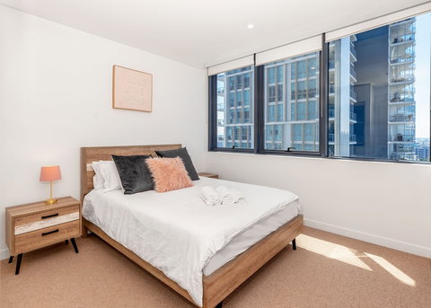 Southport Apartment - Accommodation QLD 4