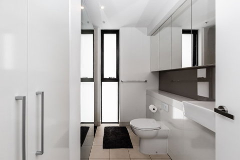 Sky 1 BDR South Yarra Apartment - Accommodation QLD 5