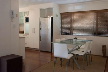 Wind 2 - Accommodation QLD 2