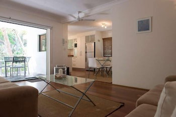 Wind 2 - Accommodation QLD 0