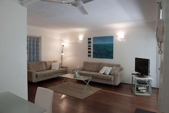 Wind 2 - Accommodation QLD 1