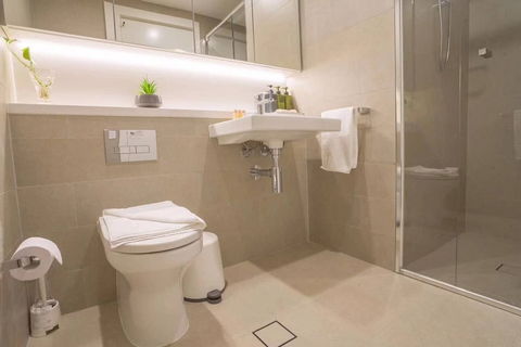 Luxury Skyrise 2bed2bath APT In Olympic Park - Accommodation QLD 2