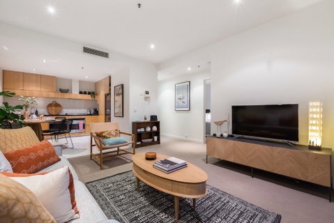 Auguste 2 BDR Melbourne Apartment - Accommodation QLD 5