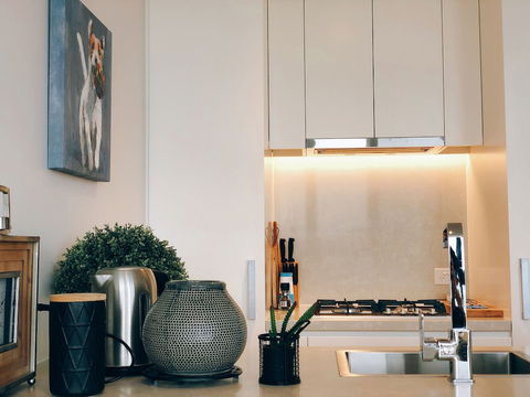 FV Apartments - Accommodation QLD 0