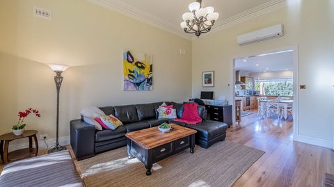 Federation At 3 Genesta In Cowes - Accommodation QLD 3