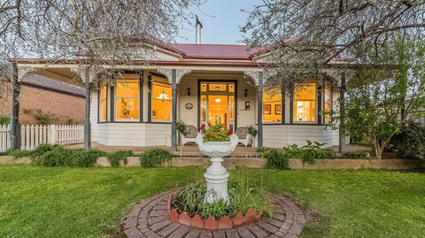 Federation At 3 Genesta In Cowes - Accommodation QLD 1