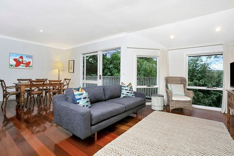 ALAN1 Leafy Tranquil Home - Accommodation QLD 1