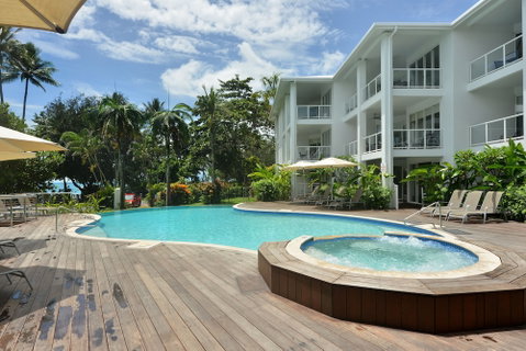 Seascape Holidays- Beaches - Accommodation QLD 3