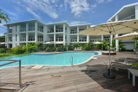 Seascape Holidays- Beaches - Accommodation QLD 0