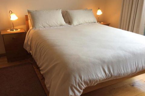 Freds Place - Accommodation QLD 6