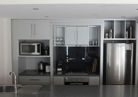 Ropers Apartments - Accommodation QLD 2