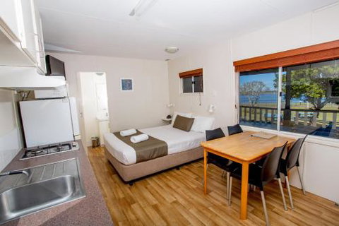North Coast Holiday Parks Shaws Bay - Accommodation QLD 6